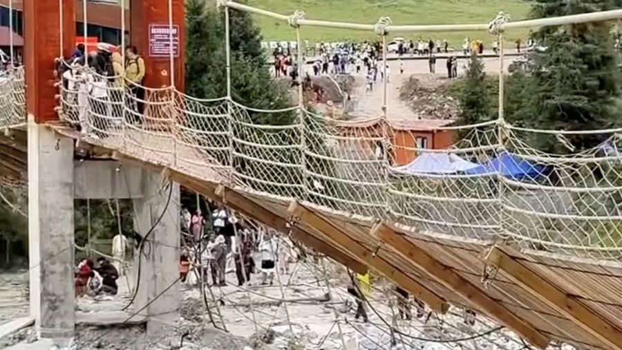 Fakta Exclusive tentang Kecelakaan Jembatan Gantung Xinjiang yang Memakan 5 Korban Jiwa